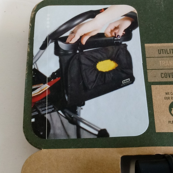 New Jeep Portable Changing Station Clips/Stroller - Picture 2 of 8